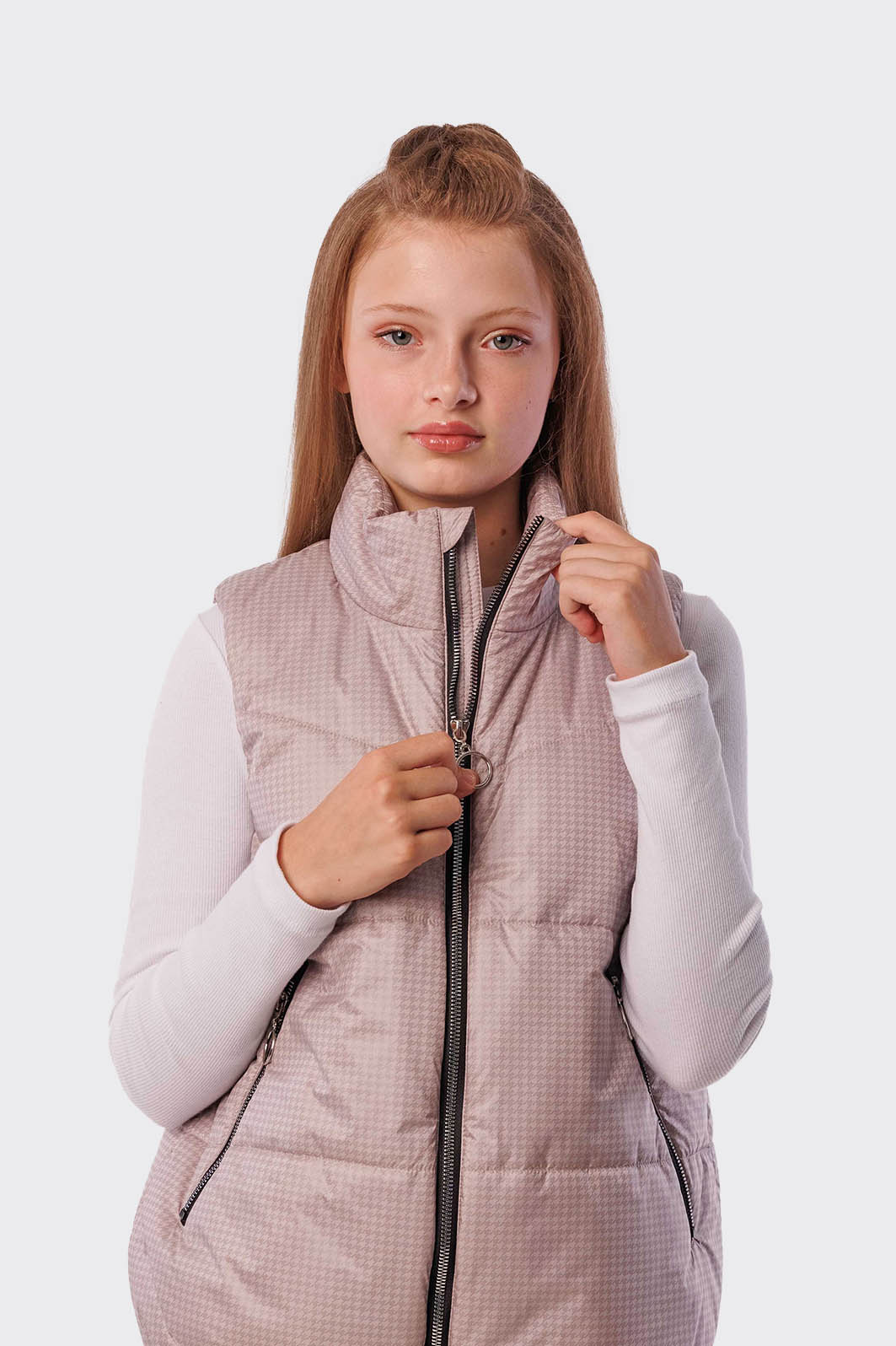 Жилет для девочки "Лиза" Слайд (1)