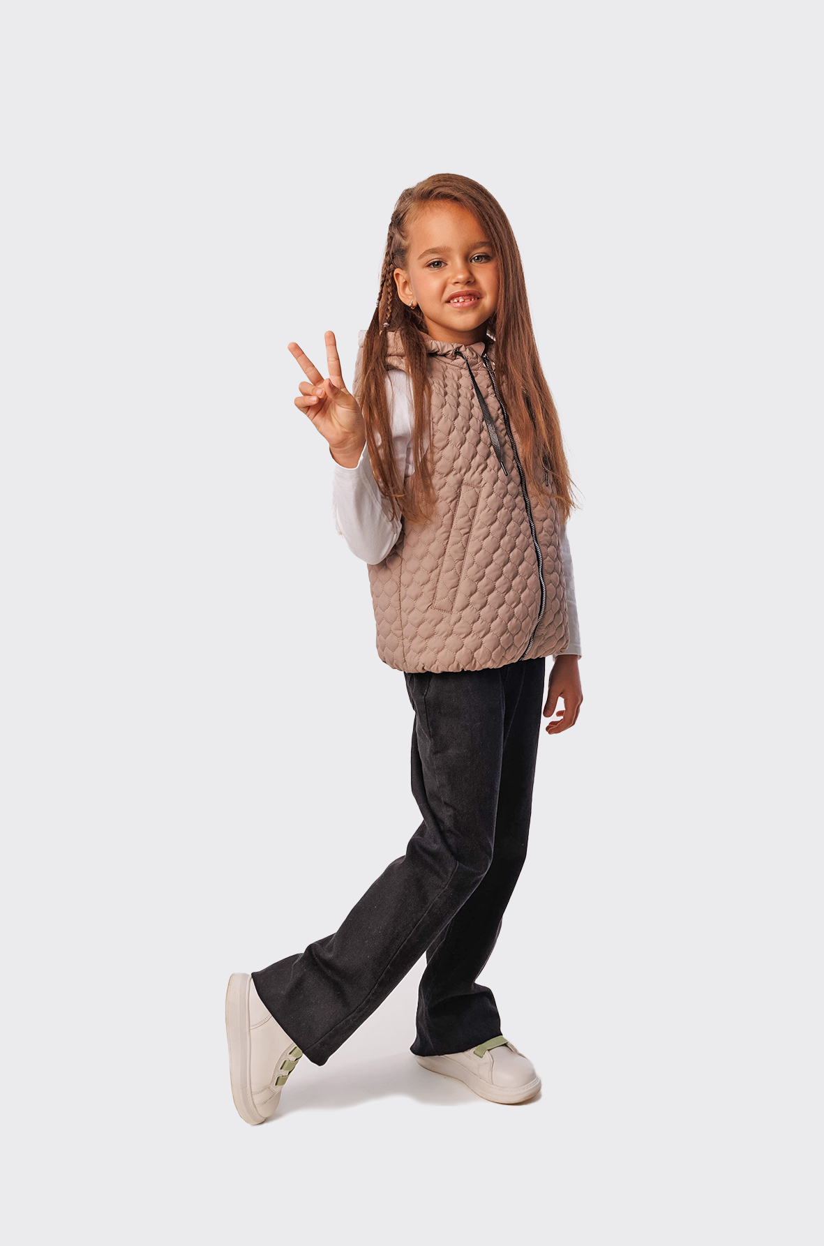 Жилет для девочки "Юля" Слайд (1)