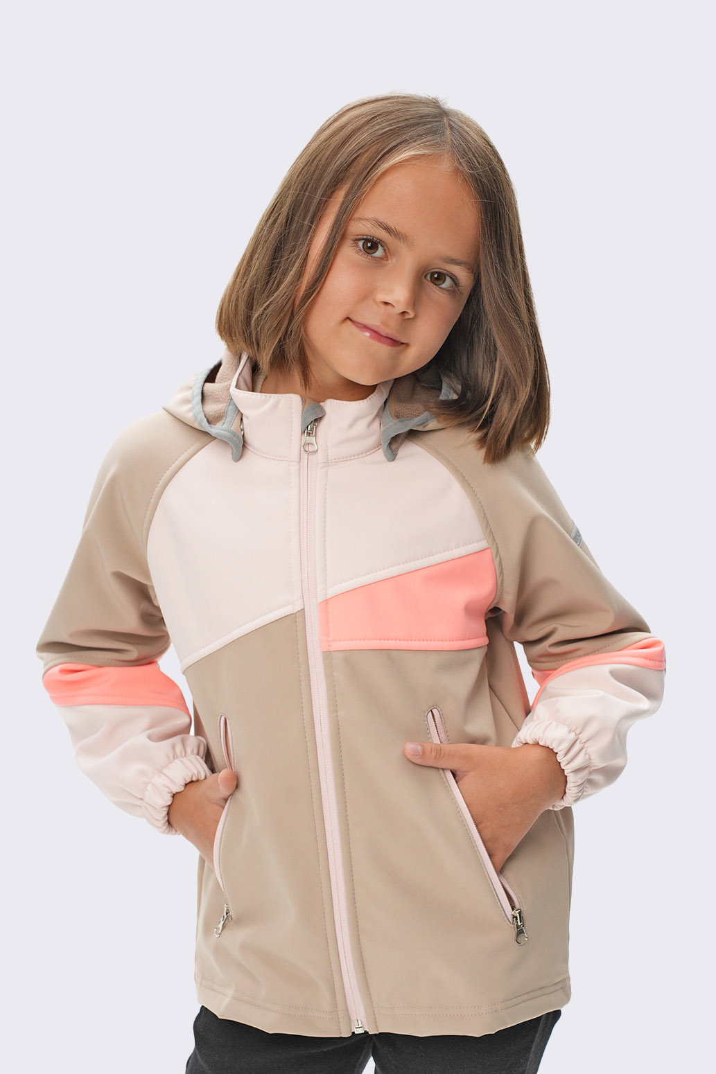 Куртка из софтшелла для девочки "Лилия" Слайд (2)